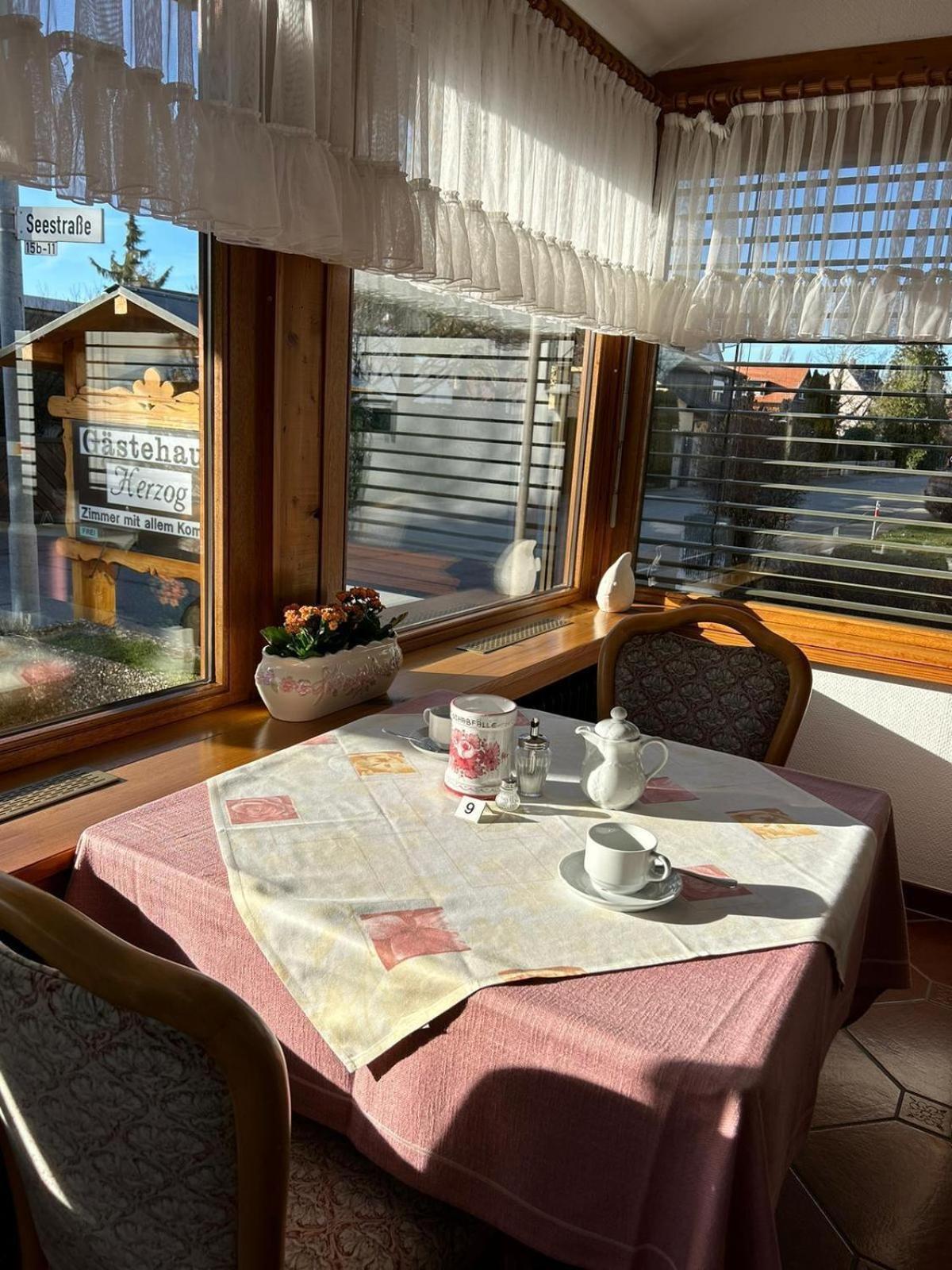 Gaestehaus Herzog Uhldingen-Mühlhofen Zewnętrze zdjęcie